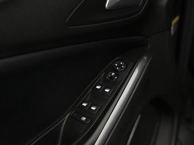 Opel Grandland X 1.2 Turbo Innovation l Navigatie l Trekhaak l Camera l Stoelverwarming l Electrische Klep