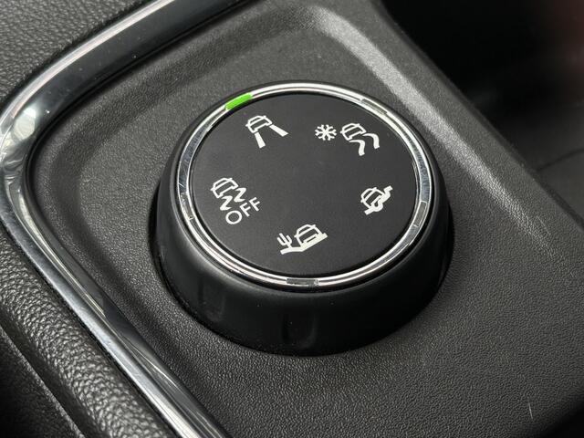Opel Grandland X 1.2 Turbo Innovation l Navigatie l Trekhaak l Camera l Stoelverwarming l Electrische Klep