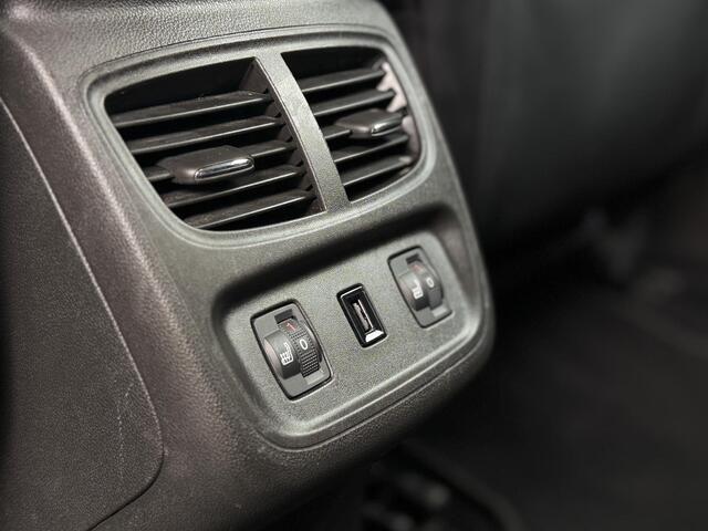 Opel Grandland X 1.2 Turbo Innovation l Navigatie l Trekhaak l Camera l Stoelverwarming l Electrische Klep