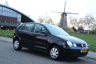Volkswagen Polo (2002 - 2009)