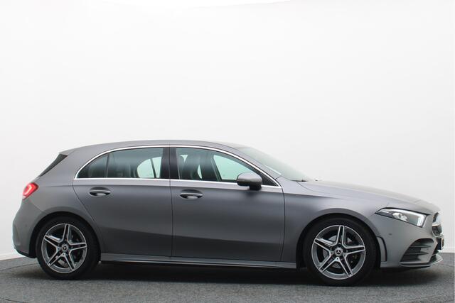 Mercedes-Benz A-Klasse 160 Business Solution AMG Camera, Apple Carplay, LED, Stoelverwarming, PDC, 18