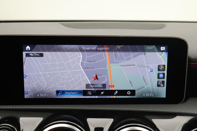 Mercedes-Benz A-Klasse 160 Business Solution AMG Camera, Apple Carplay, LED, Stoelverwarming, PDC, 18