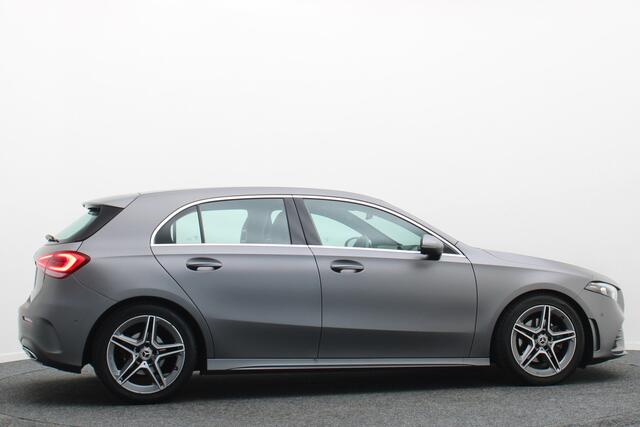 Mercedes-Benz A-Klasse 160 Business Solution AMG Camera, Apple Carplay, LED, Stoelverwarming, PDC, 18