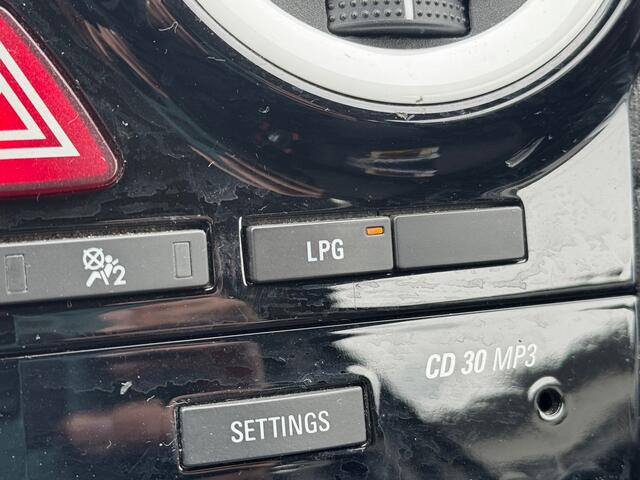 Opel Corsa 1.2 EcoFlex Color Edition LPG AIRCO CRUISE CTRL APK 04-2027
