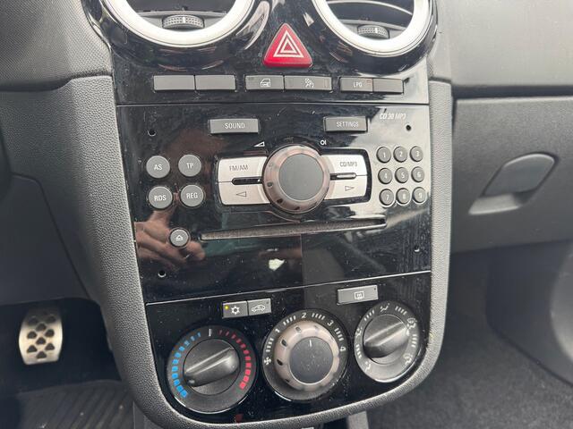 Opel Corsa 1.2 EcoFlex Color Edition LPG AIRCO CRUISE CTRL APK 04-2027