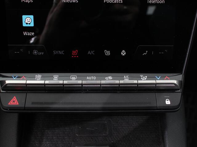 Renault Megane E-Tech Comfort range Evolution 60 kWh SOH 95.4% Climate control Adaptieve cruise control Parkeersensoren Camera LED Apple Carplay/ Android Auto