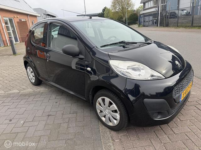 Peugeot 107 1.0 Access Accent Airco