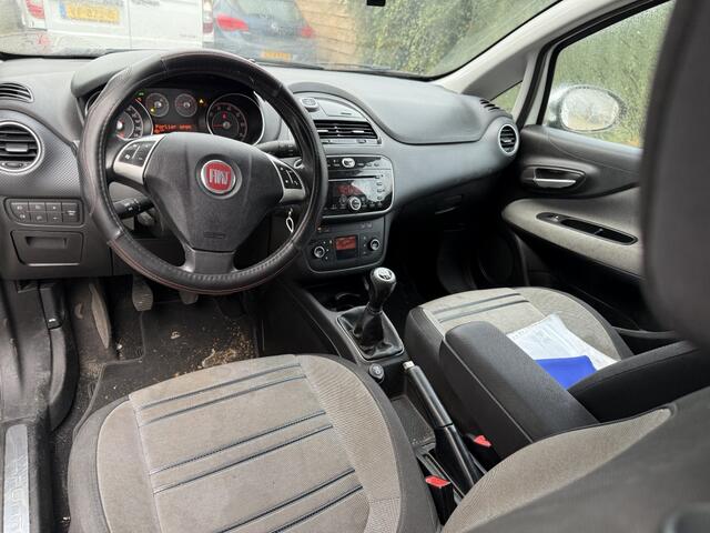 Fiat Punto Evo 1.3 M-Jet 2011 5 deurs euro 5 APK 11-26