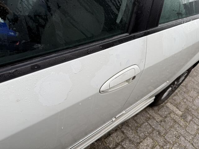 Fiat Punto Evo 1.3 M-Jet 2011 5 deurs euro 5 APK 11-26