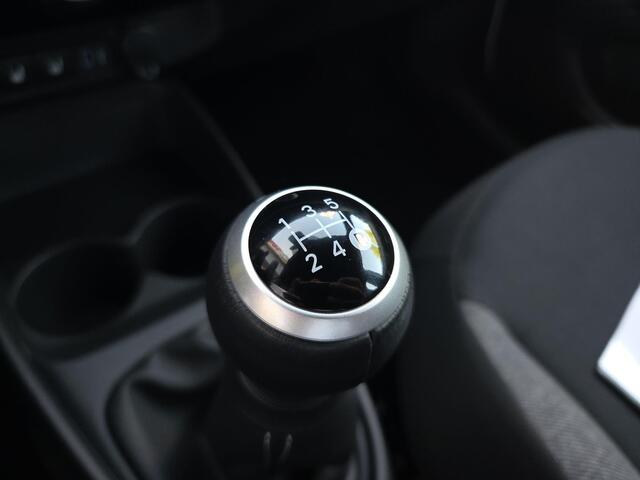 Toyota Aygo X 1.0 VVT-i MT Play | Apple CarPlay | Cruise Control | Rijklaar incl. garantie |