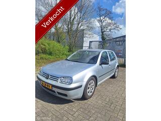 VOLKSWAGEN GOLF 1.4-16V Comfortline