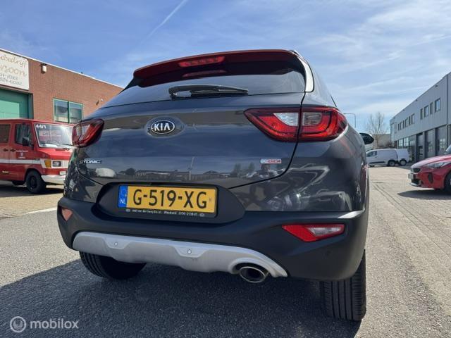 KIA Stonic 1.0 T-GDI Dynamic 17 inch velgen & banden , Prive glas , Navigatie , Bluetooth Priveglas , Electrische ramen & Spiegels , Parkeerhulp achter Tw