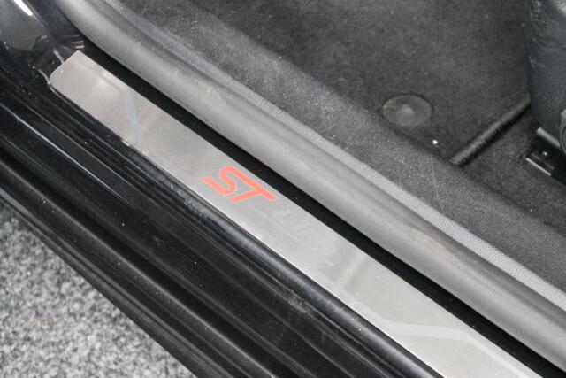 Ford Focus Wagon 1.0 EcoBoost Hybrid ST Line Style|rijklaar prijs|