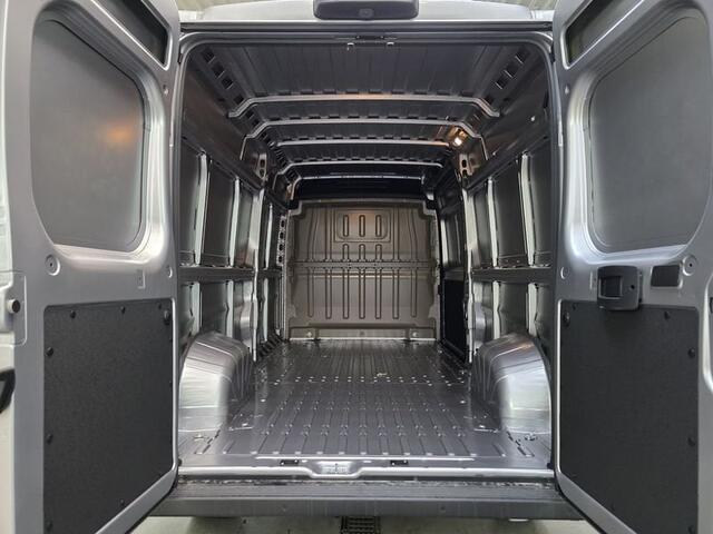 Opel Movano L3H2 Gesloten Bestelwagen - 2.2 Diesel - Automaat - 180PK