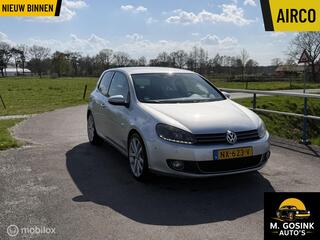Volkswagen Golf VI