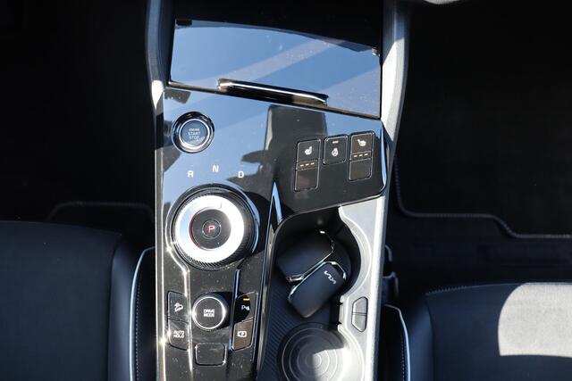 KIA Sportage 1.6 T-GDi Hybrid GT-Line Stoelverwarming voor+achter/Stuurverwarming/Achteruitrijcamera/Apple carplay/Lane assist/Adaptieve cruise control/Do