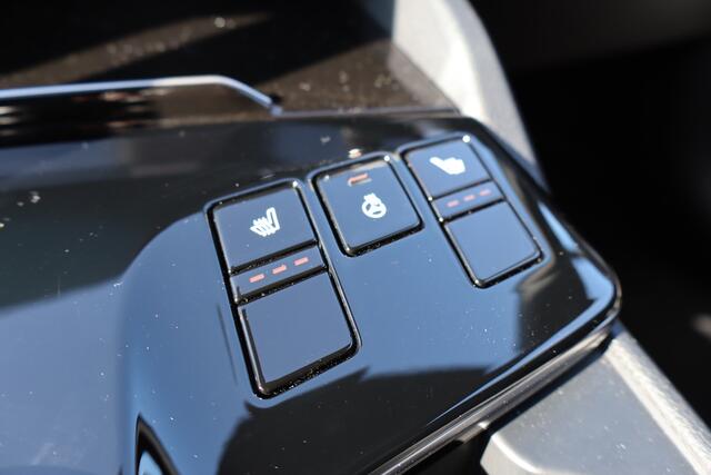 KIA Sportage 1.6 T-GDi Hybrid GT-Line Stoelverwarming voor+achter/Stuurverwarming/Achteruitrijcamera/Apple carplay/Lane assist/Adaptieve cruise control/Do