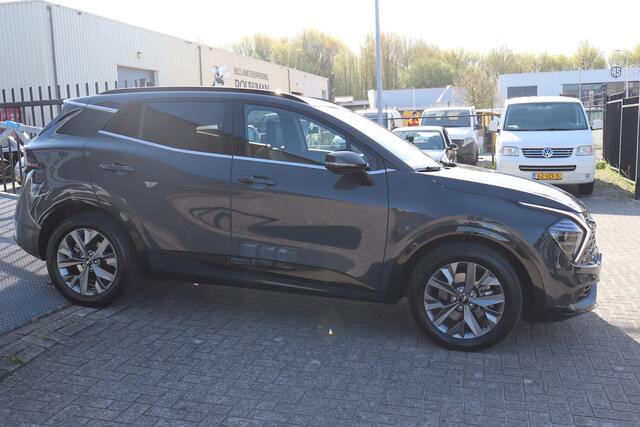 KIA Sportage 1.6 T-GDi Hybrid GT-Line Stoelverwarming voor+achter/Stuurverwarming/Achteruitrijcamera/Apple carplay/Lane assist/Adaptieve cruise control/Do