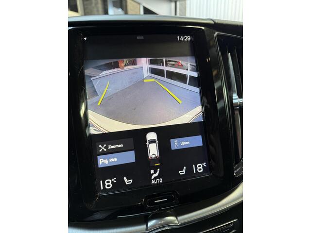 Volvo XC60 2.0 T5 Momentum