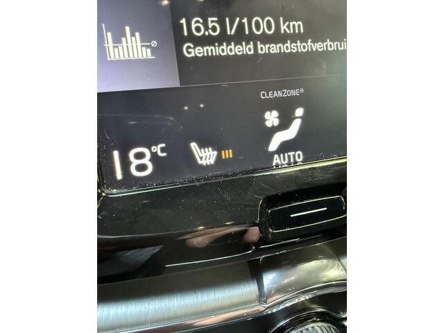 Volvo XC60 2.0 T5 Momentum