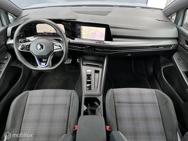 Volkswagen Golf 1.4 eHybrid GTE Navi Carplay Virtual Camera 18 inch IQ Matrix