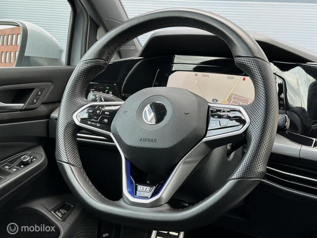 Volkswagen Golf 1.4 eHybrid GTE Navi Carplay Virtual Camera 18 inch IQ Matrix