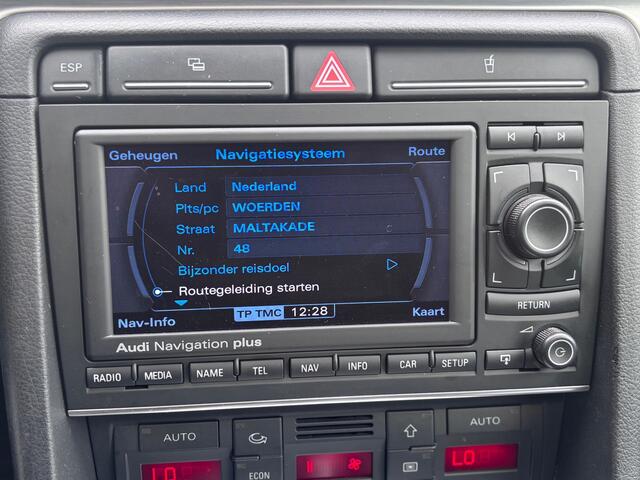 Audi A4 Avant 2.0 TFSI quattro, S-Line, Pano, Navi, Pdc, Nap, Apk, Trekhaak