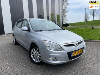 HYUNDAI I 30 1.6i Dynamic Luxe Nw APK-Airco-Cruise-Lmv-Elekpakket