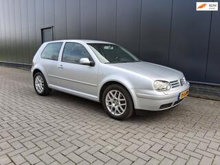 Volkswagen Golf IV