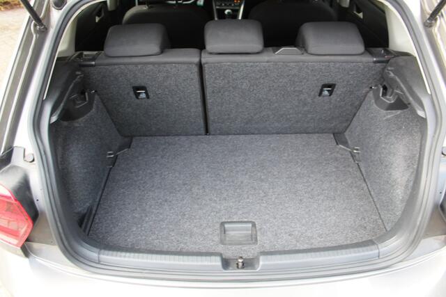 Volkswagen Polo 1.0 TSI Comfortline Business 95PK | Navigatie | Parkeersensoren | Cruise Control | Apple/Android Carplay