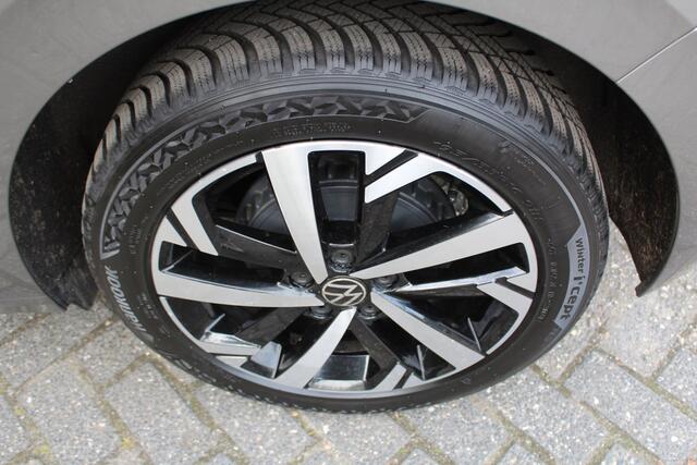 Volkswagen Polo 1.0 TSI Comfortline Business 95PK | Navigatie | Parkeersensoren | Cruise Control | Apple/Android Carplay