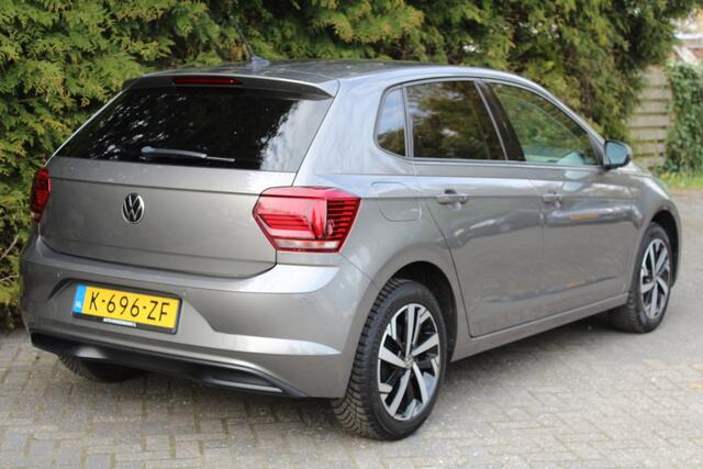 Volkswagen Polo 1.0 TSI Comfortline Business 95PK | Navigatie | Parkeersensoren | Cruise Control | Apple/Android Carplay
