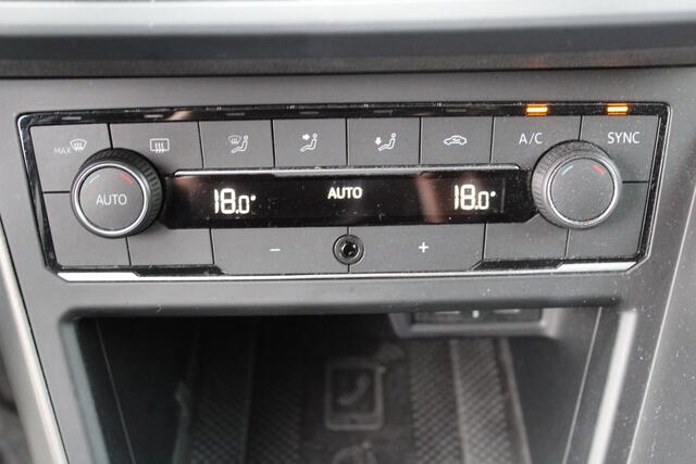 Volkswagen Polo 1.0 TSI Comfortline Business 95PK | Navigatie | Parkeersensoren | Cruise Control | Apple/Android Carplay