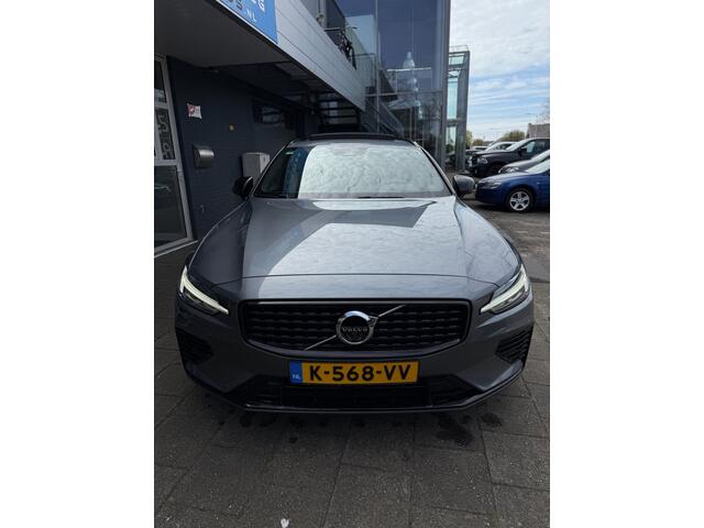 Volvo V60 2.0 T6 Recharge AWD R-Design PANO|360 CAM|HARMAN/KARDON