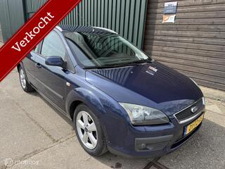 FORD FOCUS Wagon 1.6-16V Futura APK 01-2027