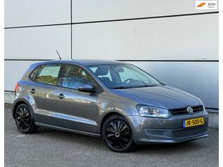 Volkswagen Polo (2009 - 2017)