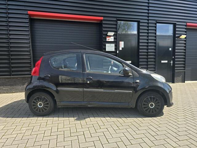 Peugeot 107 1.0-12V XS | AIRCO | ELEC. PAKKET | KOPPELING DEFECT