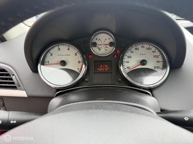 Peugeot 207 SW 1.4 Access Lite / BJ 2011 / 142.000KM /N.A.P