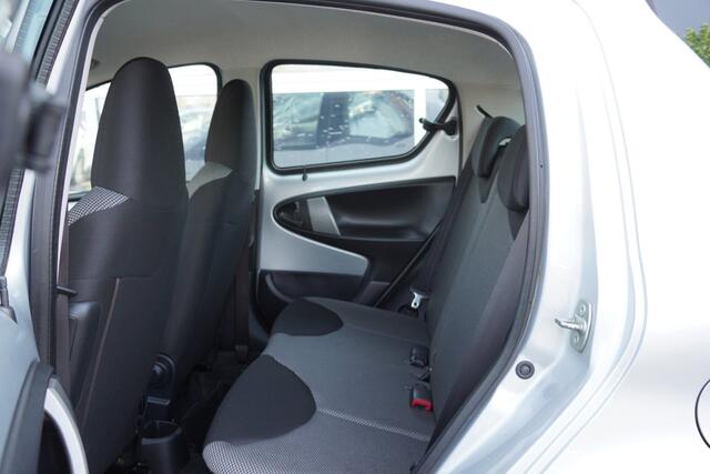 Toyota Aygo 1.0 VVT-i Aspiration NAP Automaat/Airco/5-deurs