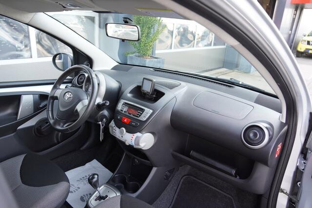 Toyota Aygo 1.0 VVT-i Aspiration NAP Automaat/Airco/5-deurs