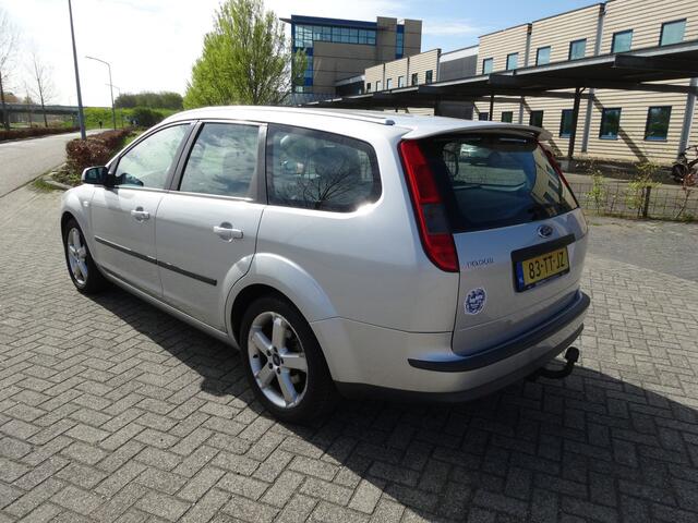 Ford Focus Wagon 2.0-16V Rally Edition Airco Cruise Onderhoudsboekjes zie foto,s