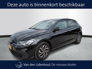 VOLKSWAGEN POLO 1.0 TSI Life | Multimedia | Parkeersensoren | Privacy Glass |