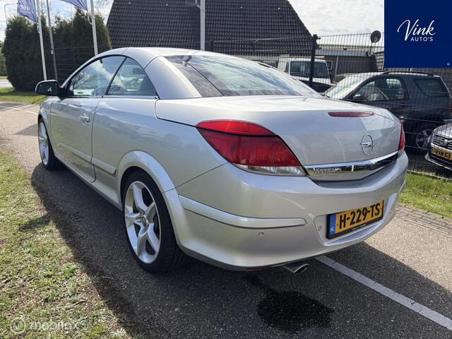 Opel Astra TwinTop 1.6 111 Edition | Leer | Hardtop Cabrio | APK  | Parkeersensoren | Stoelverwarming