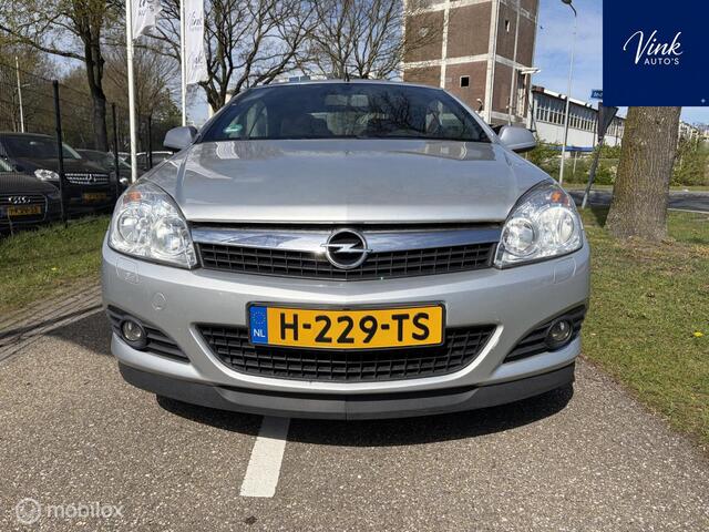 Opel Astra TwinTop 1.6 111 Edition | Leer | Hardtop Cabrio | APK  | Parkeersensoren | Stoelverwarming