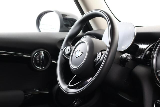 Mini Electric Essential 33 kWh Navigatie / cruise control / Sportstoelen / Led Pakket / DAB