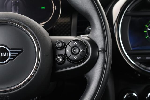 Mini Electric Essential 33 kWh Navigatie / cruise control / Sportstoelen / Led Pakket / DAB
