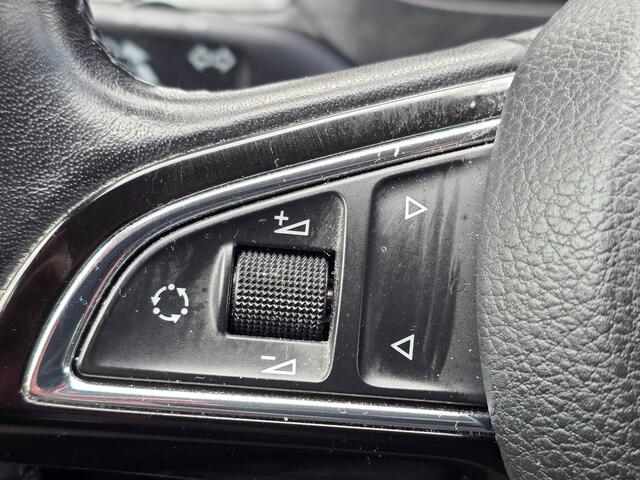 Skoda Rapid Spaceback 1.2 TSI Greentech Ambition Businessline Pro 2e eigenaar dealer onderhouden navigatie cruis control trekhaak