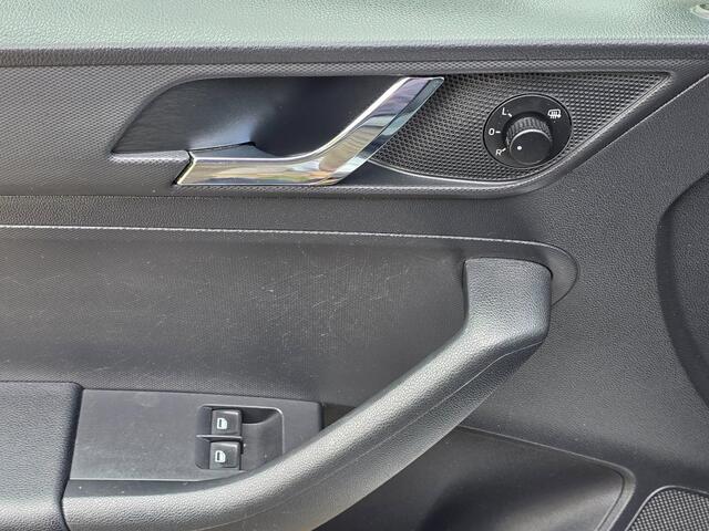 Skoda Rapid Spaceback 1.2 TSI Greentech Ambition Businessline Pro 2e eigenaar dealer onderhouden navigatie cruis control trekhaak