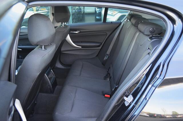 BMW 1-Serie 118i Executive | Stoelverwarming | Automaat