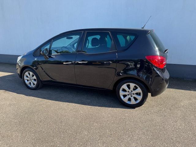 Opel Meriva 1.4 Turbo Cosmo, '10, cruise, clima, in een keurige staat 